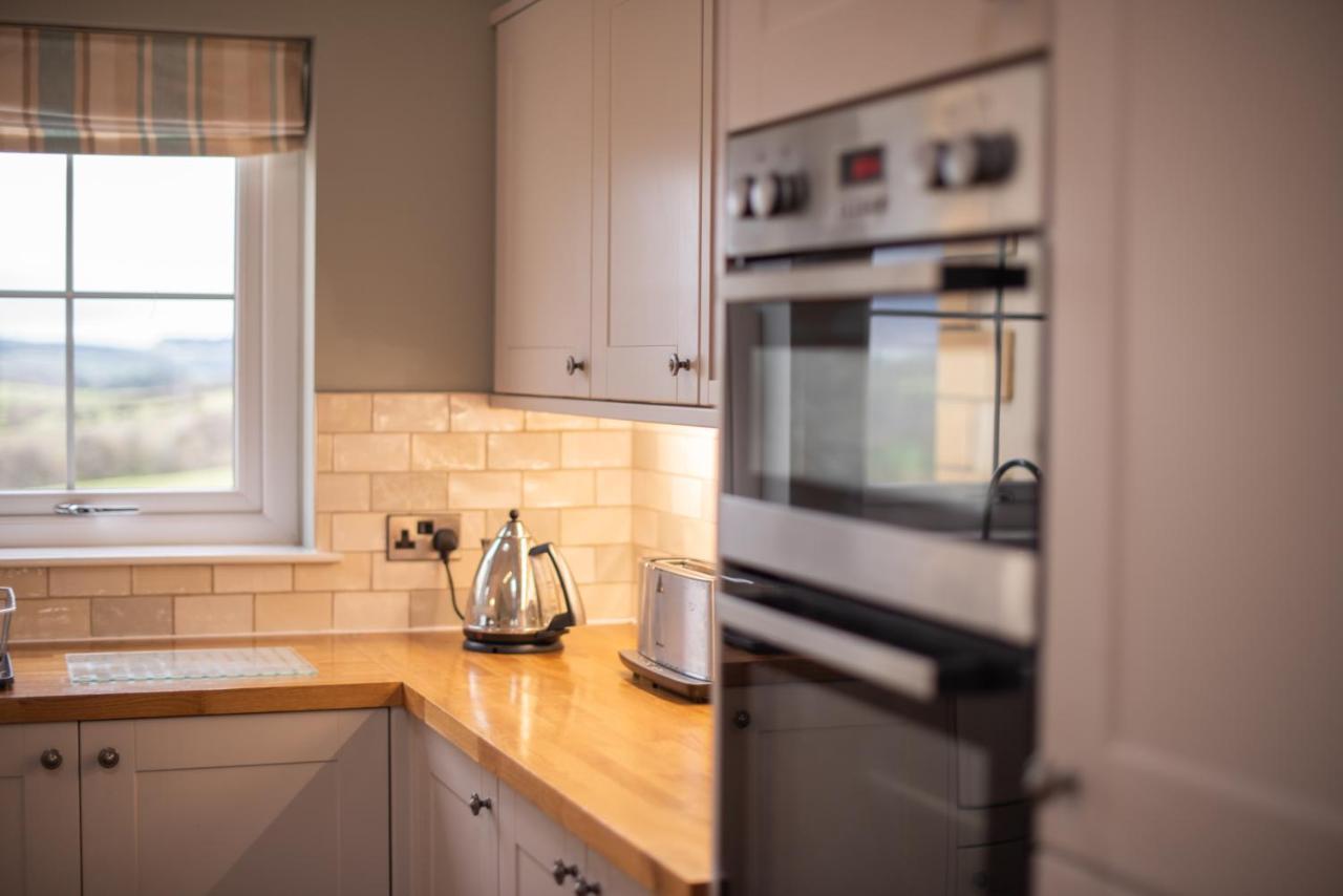Holiday home Hillcrest - 8 Person Luxury House And Hot Tub