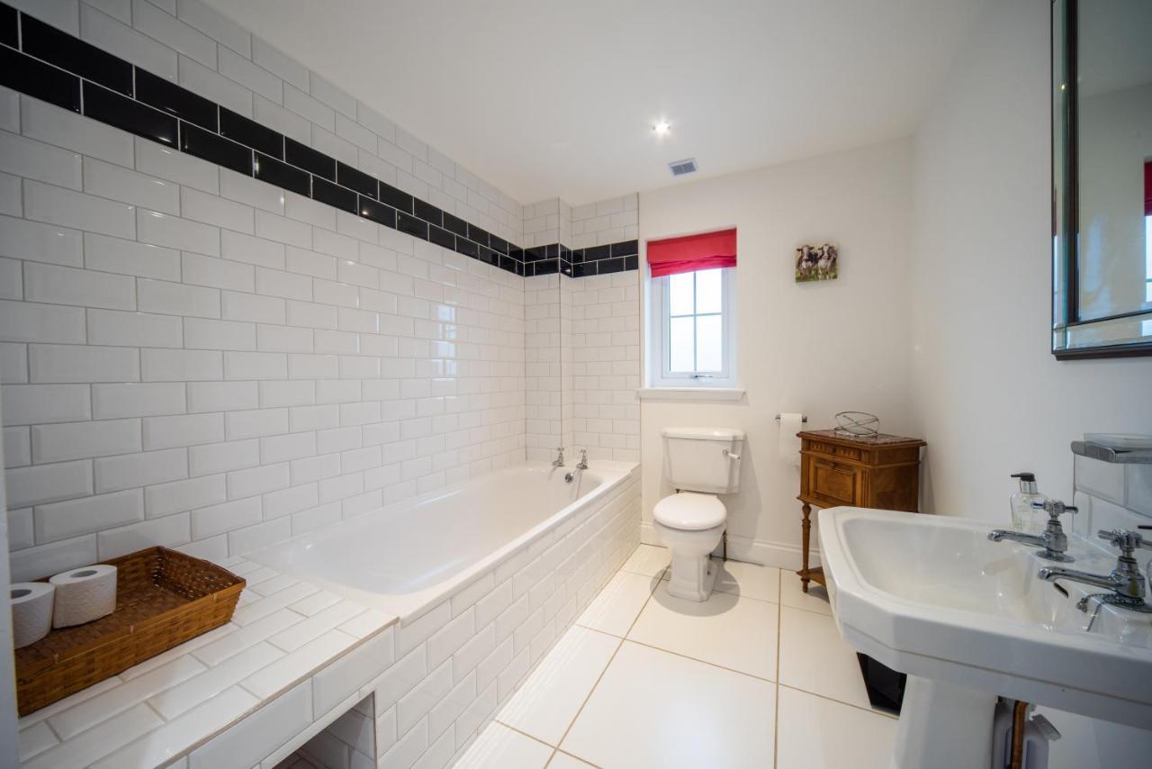 Hillcrest - 8 Person Luxury House And Hot Tub Hawick